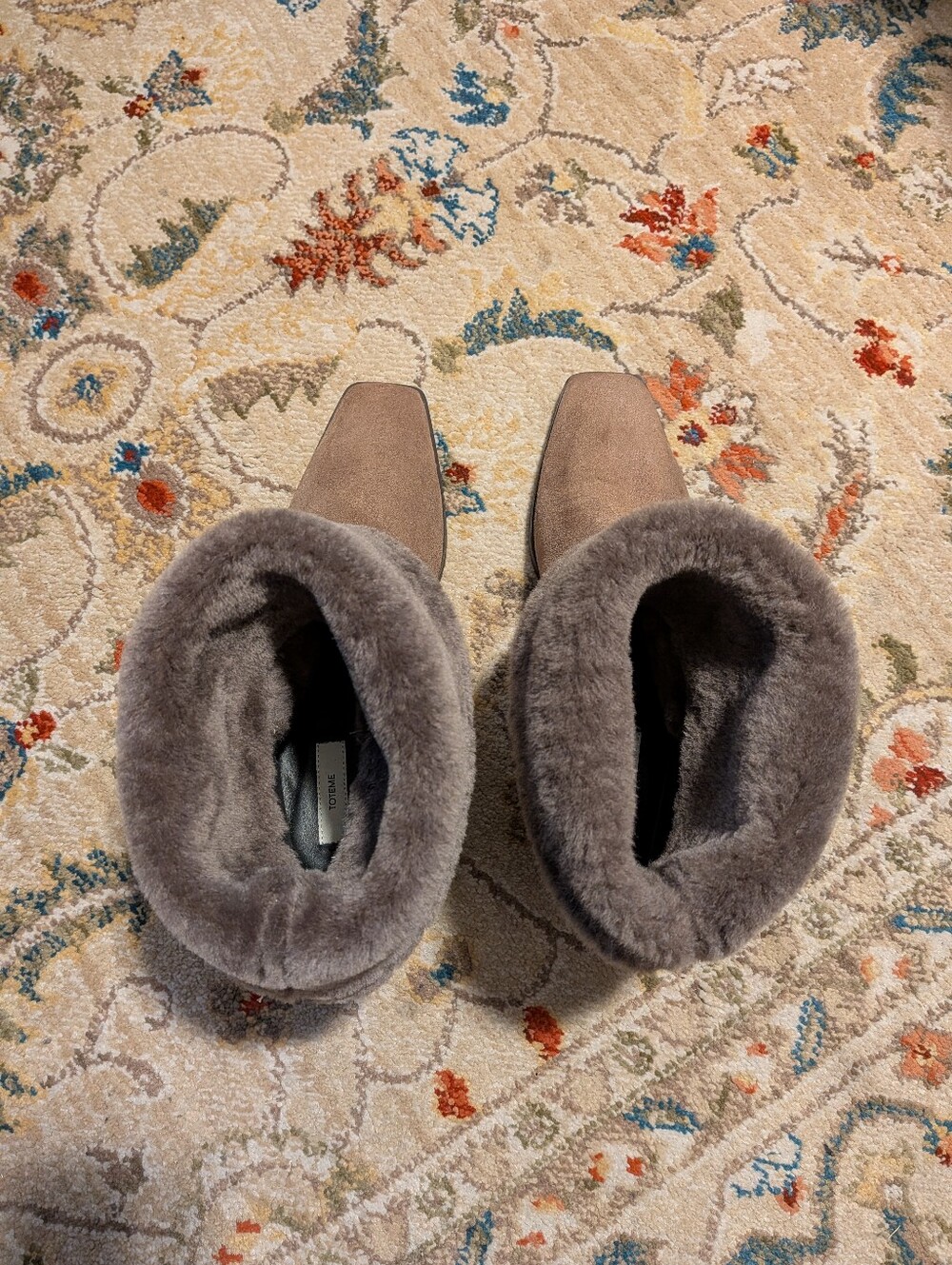 TOTEME Shearling-lined suede ankle boots - Picture 6 of 16